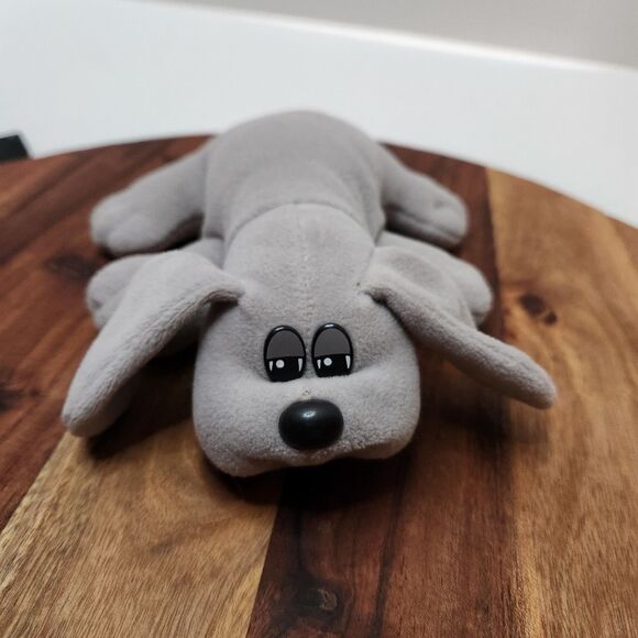Vintage 1985 Tonka Pound Puppies – Grey Plush Dog, Made in Korea - Picture 7 of 14